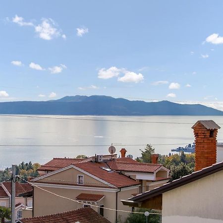 Apartment Mara Opatija With Rooftop Swimming Pool Icici Luaran gambar