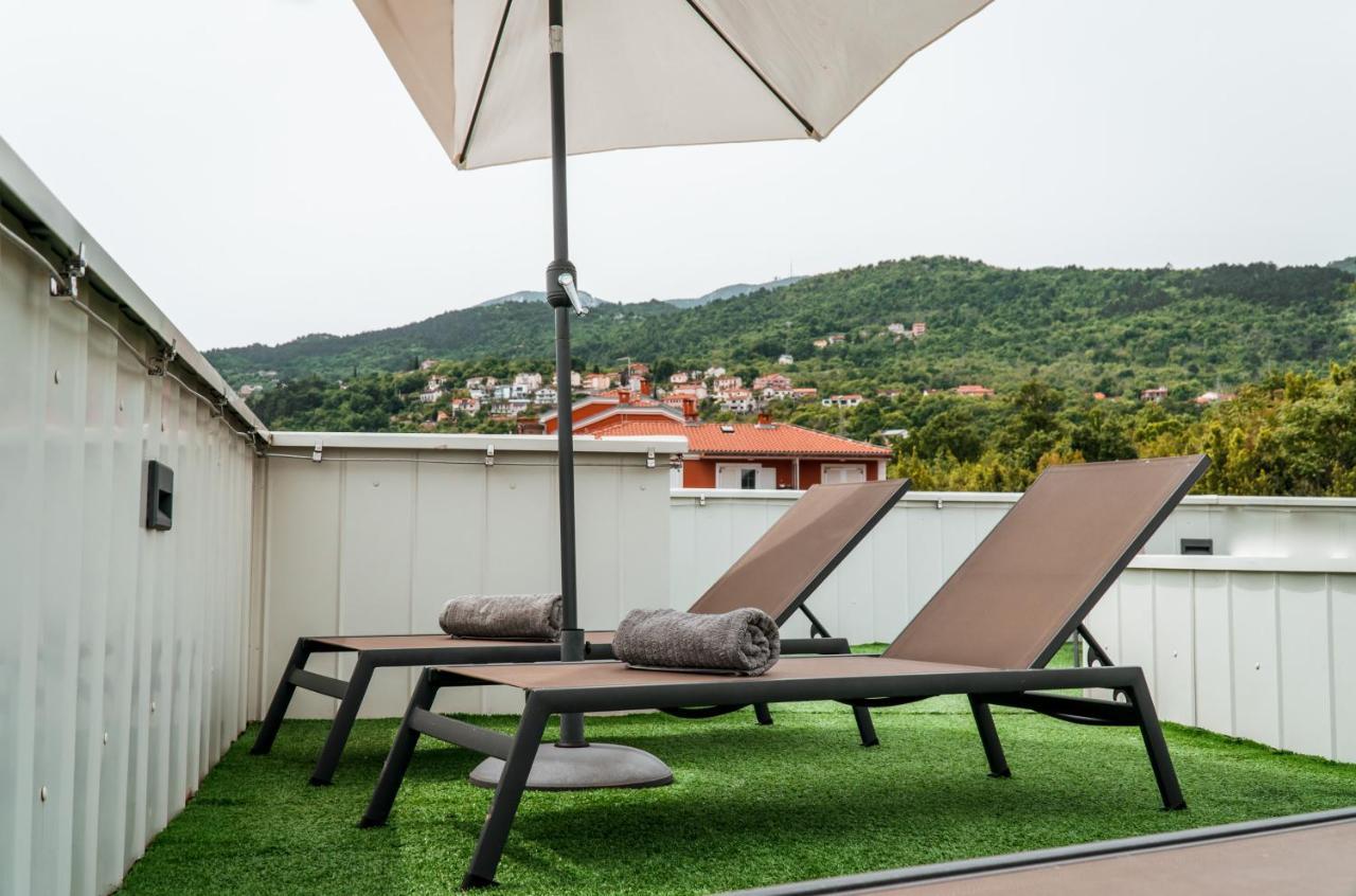 Apartment Mara Opatija With Rooftop Swimming Pool Icici Luaran gambar