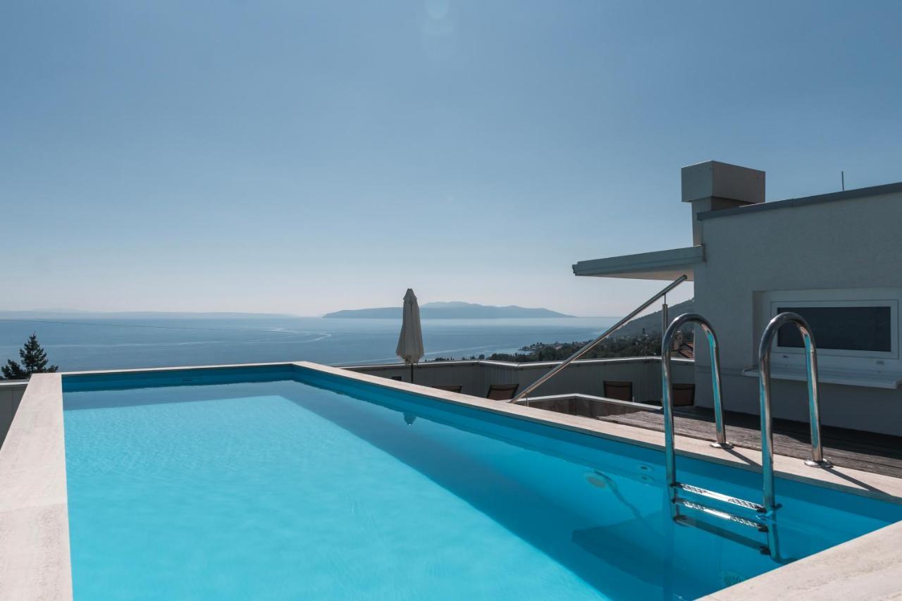 Apartment Mara Opatija With Rooftop Swimming Pool Icici Luaran gambar